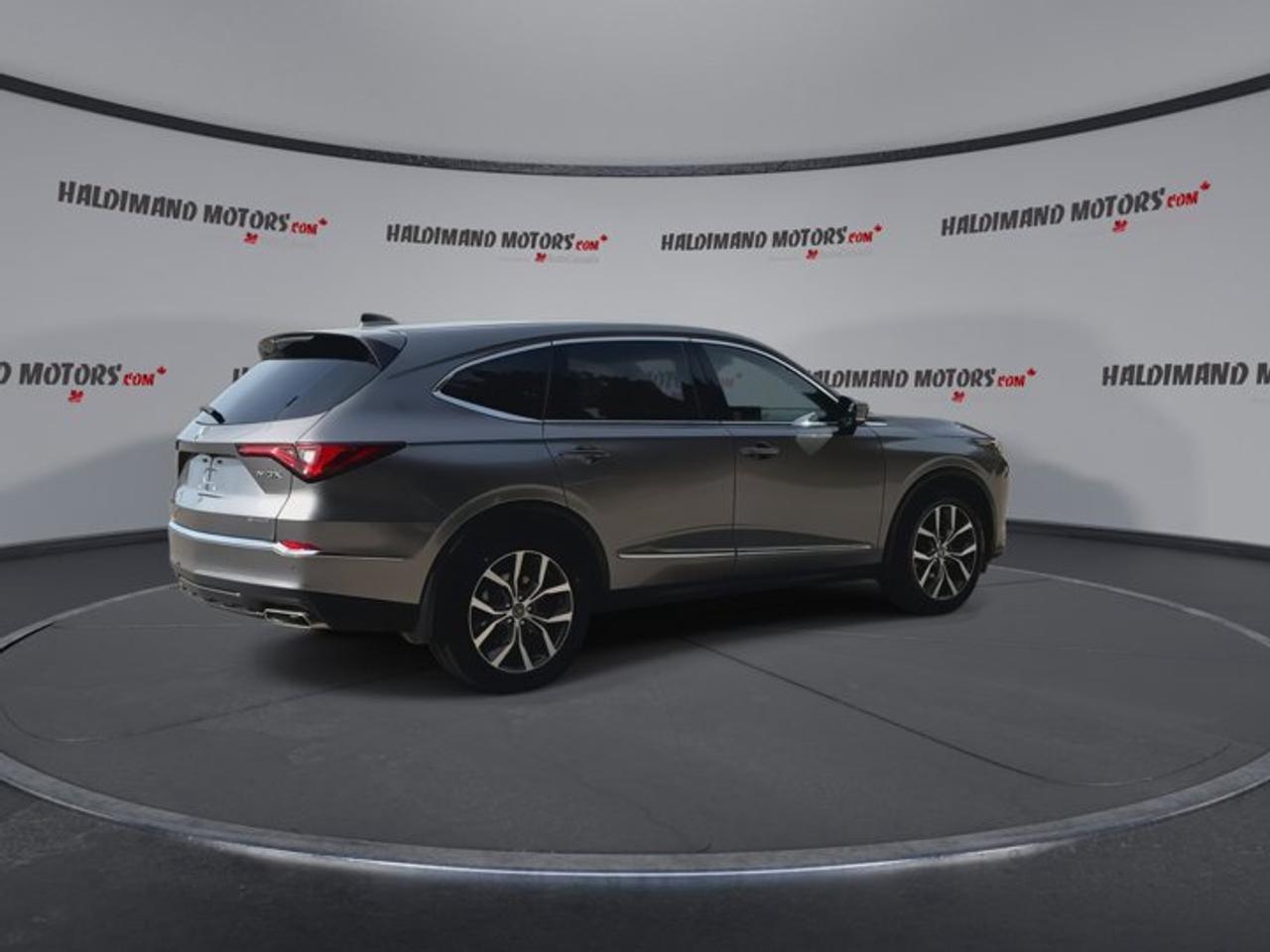 2022 Acura MDX Tech SH AWD | No Accidents | Leather Seats | Heated Steering Photo
