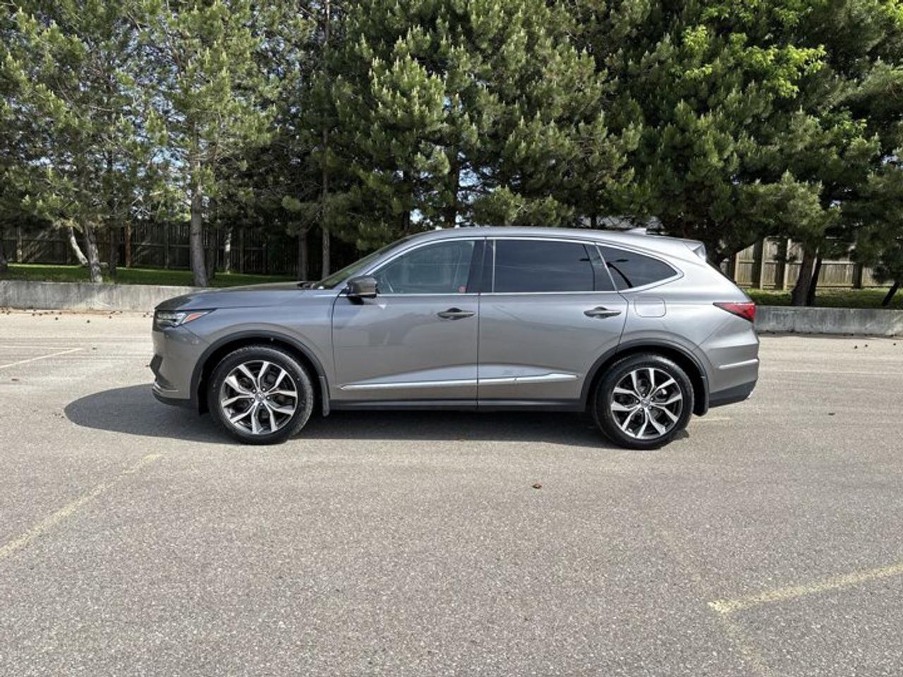 2022 Acura MDX Tech SH AWD | No Accidents | Leather Seats | Heated Steering Photo