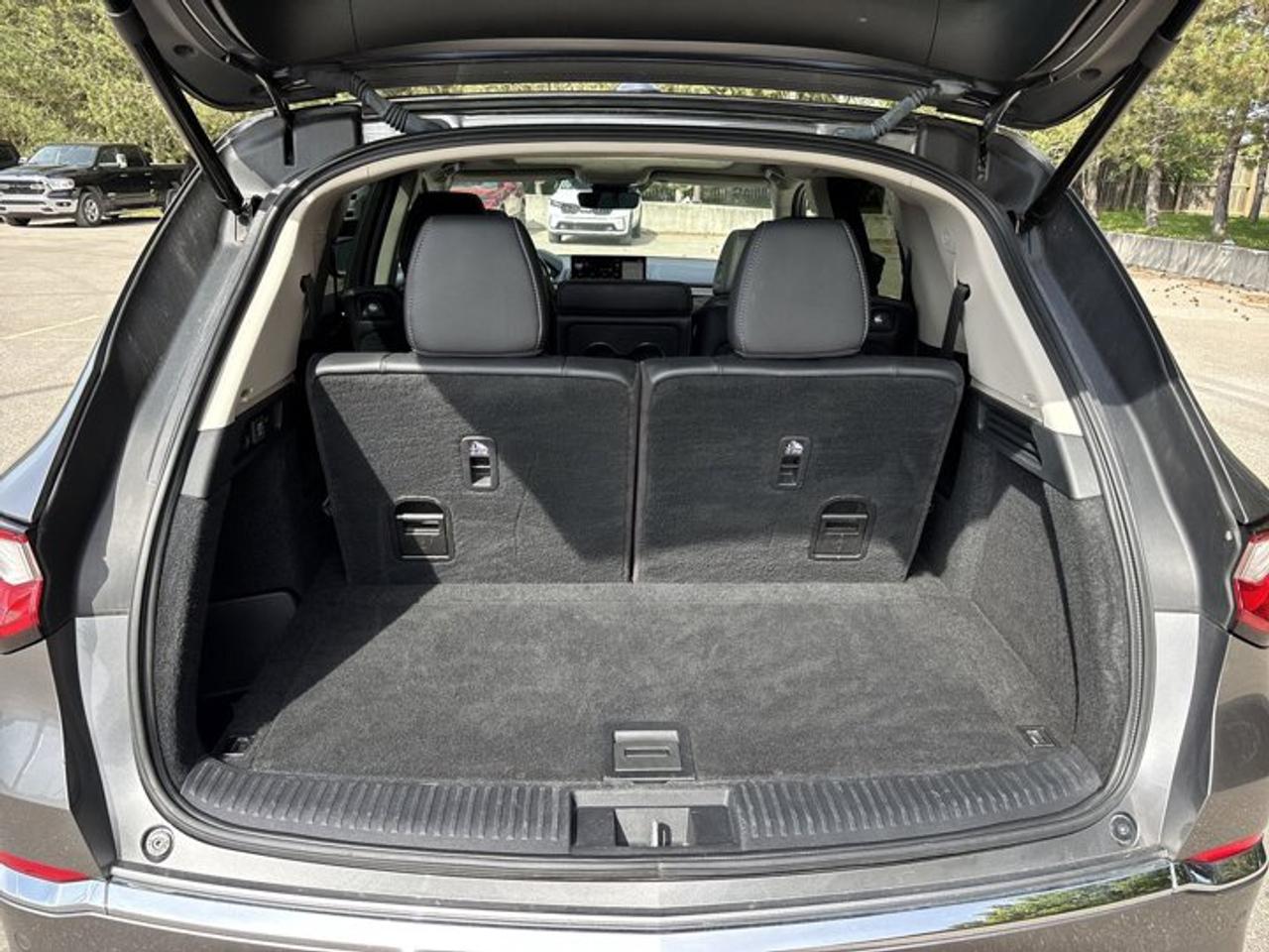 2022 Acura MDX Tech SH AWD | No Accidents | Leather Seats | Heated Steering Photo