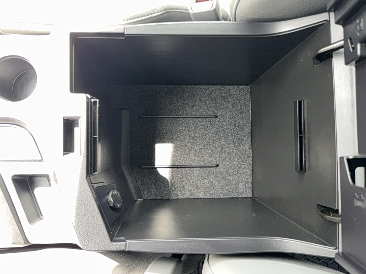 2019 Toyota Sequoia SR5 Photo