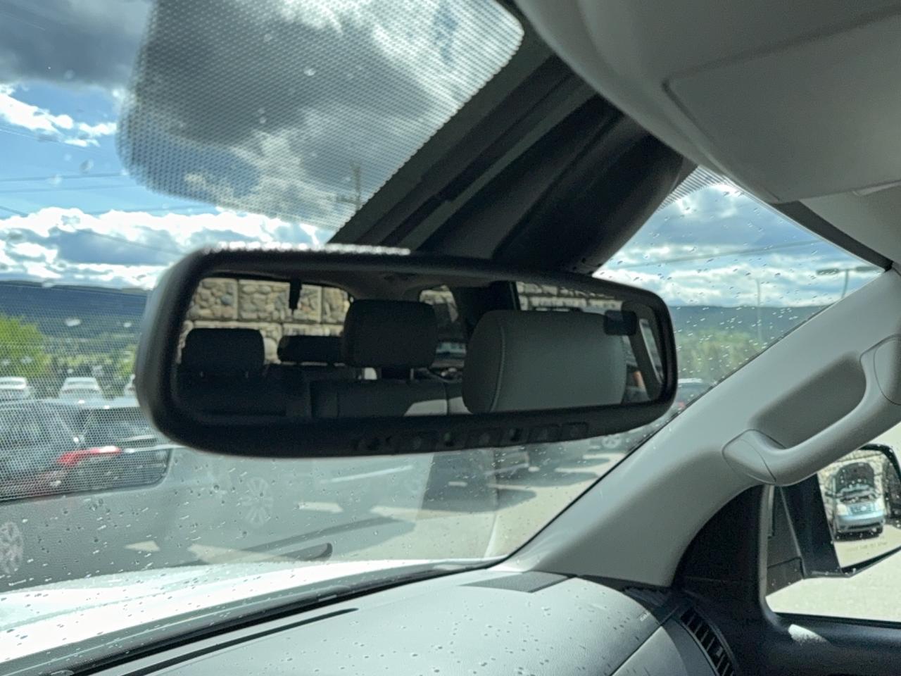 2019 Toyota Sequoia SR5 Photo