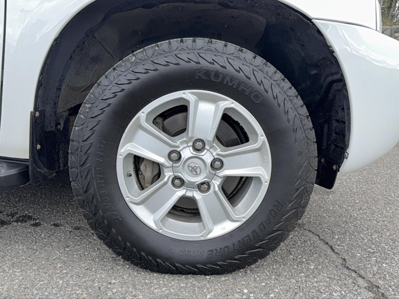 2019 Toyota Sequoia SR5 Photo