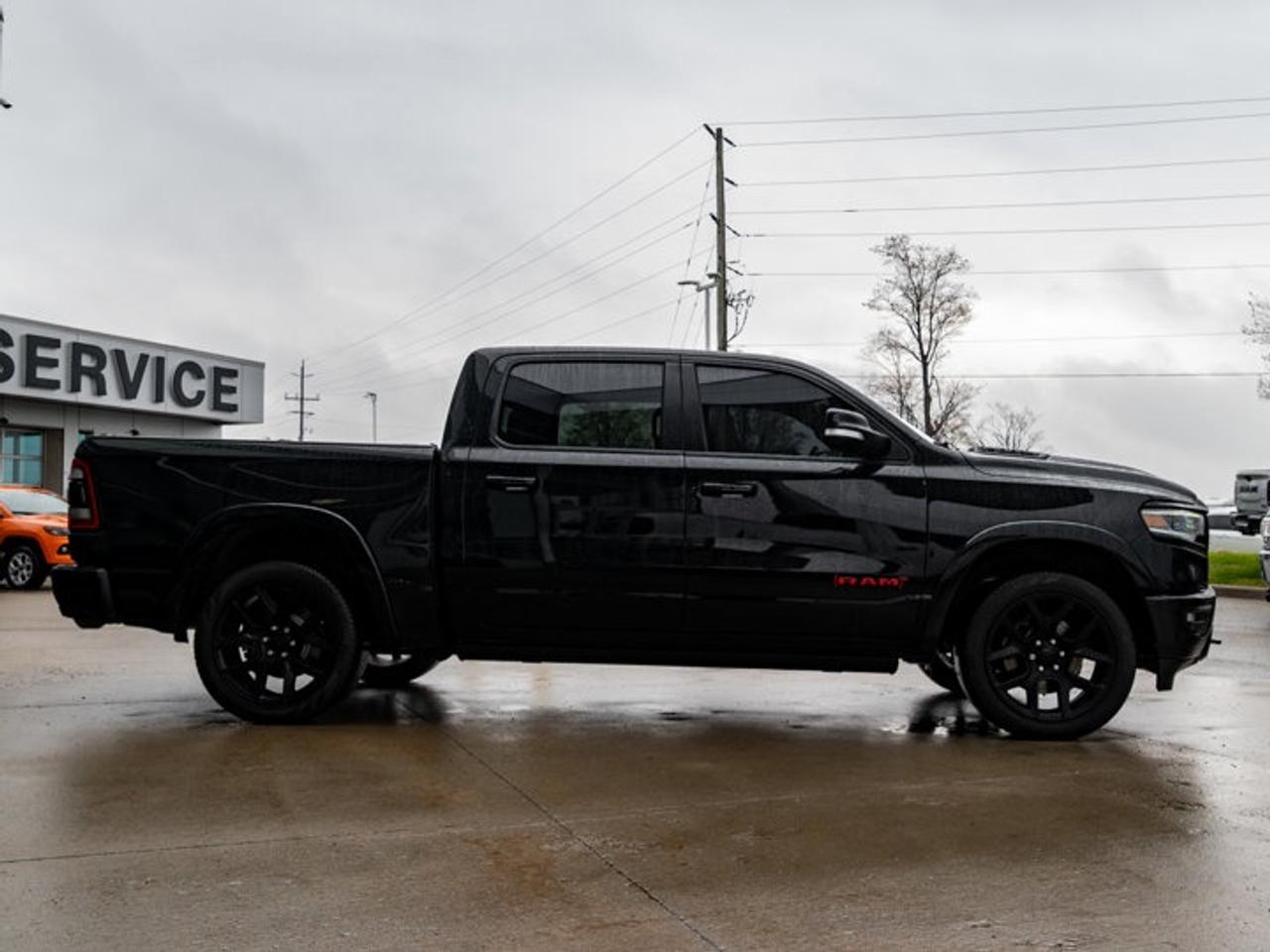 2022 RAM 1500 Limited Photo