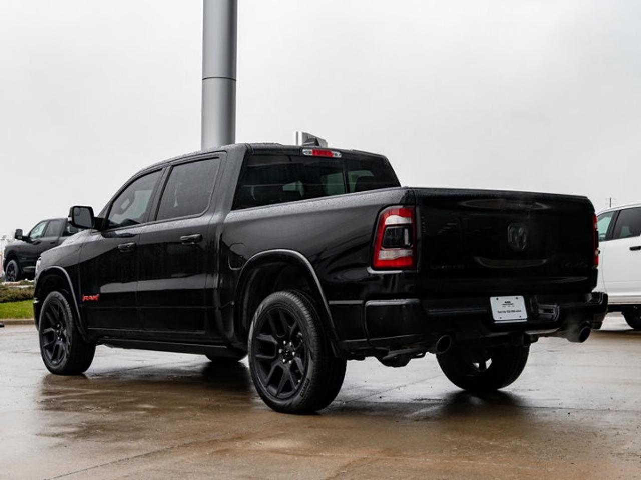 2022 RAM 1500 Limited Photo
