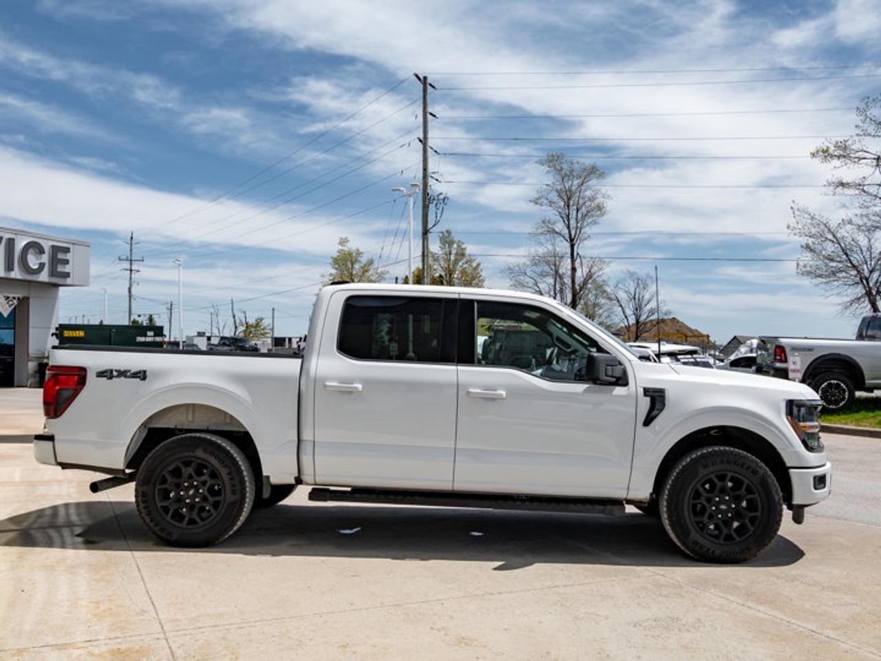 2024 Ford F-150 XLT Photo