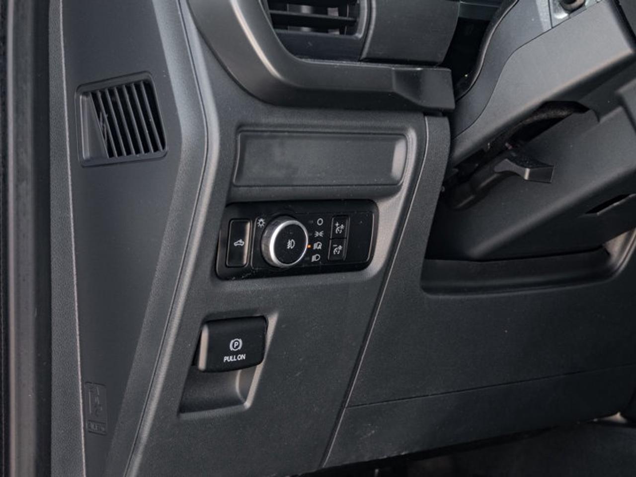 2024 Ford F-150 XLT Photo