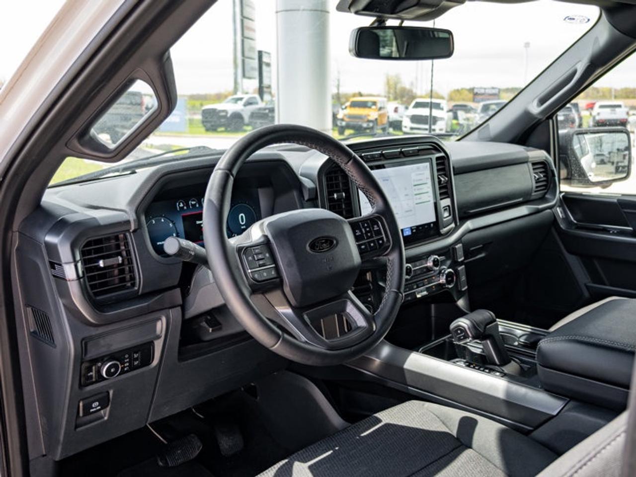 2024 Ford F-150 XLT Photo