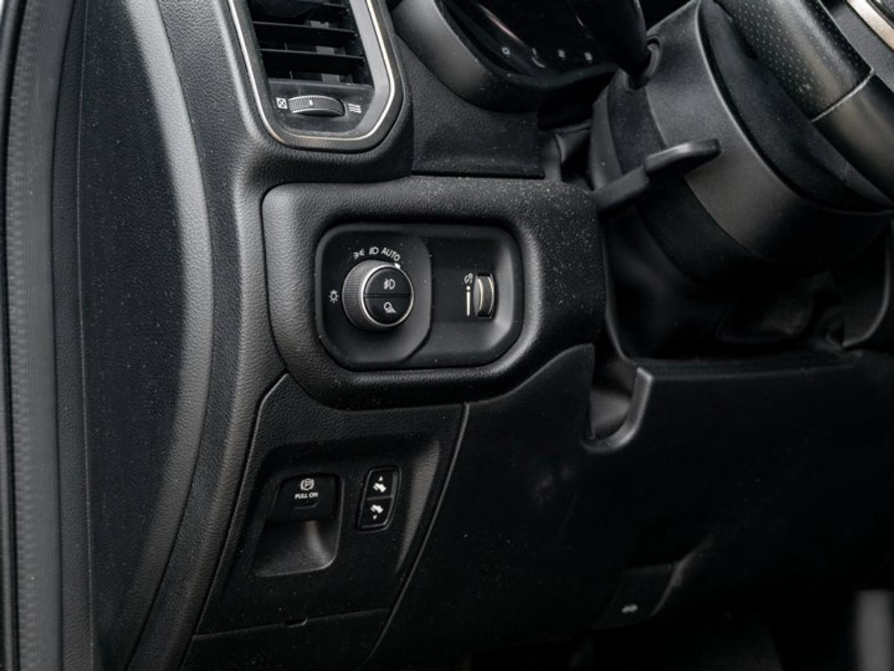 2023 RAM 1500 SPORT Photo