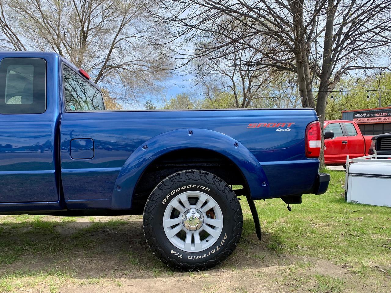 2011 Ford Ranger 96KMS 1 OWNER 4X4 5 SPEED Photo4