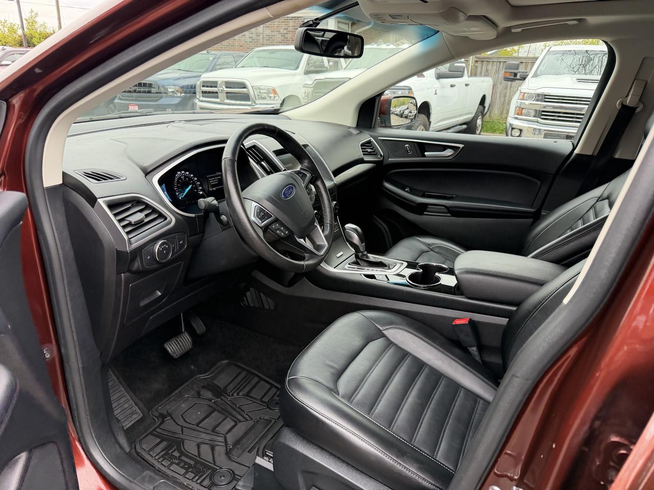 2015 Ford Edge SEL Photo