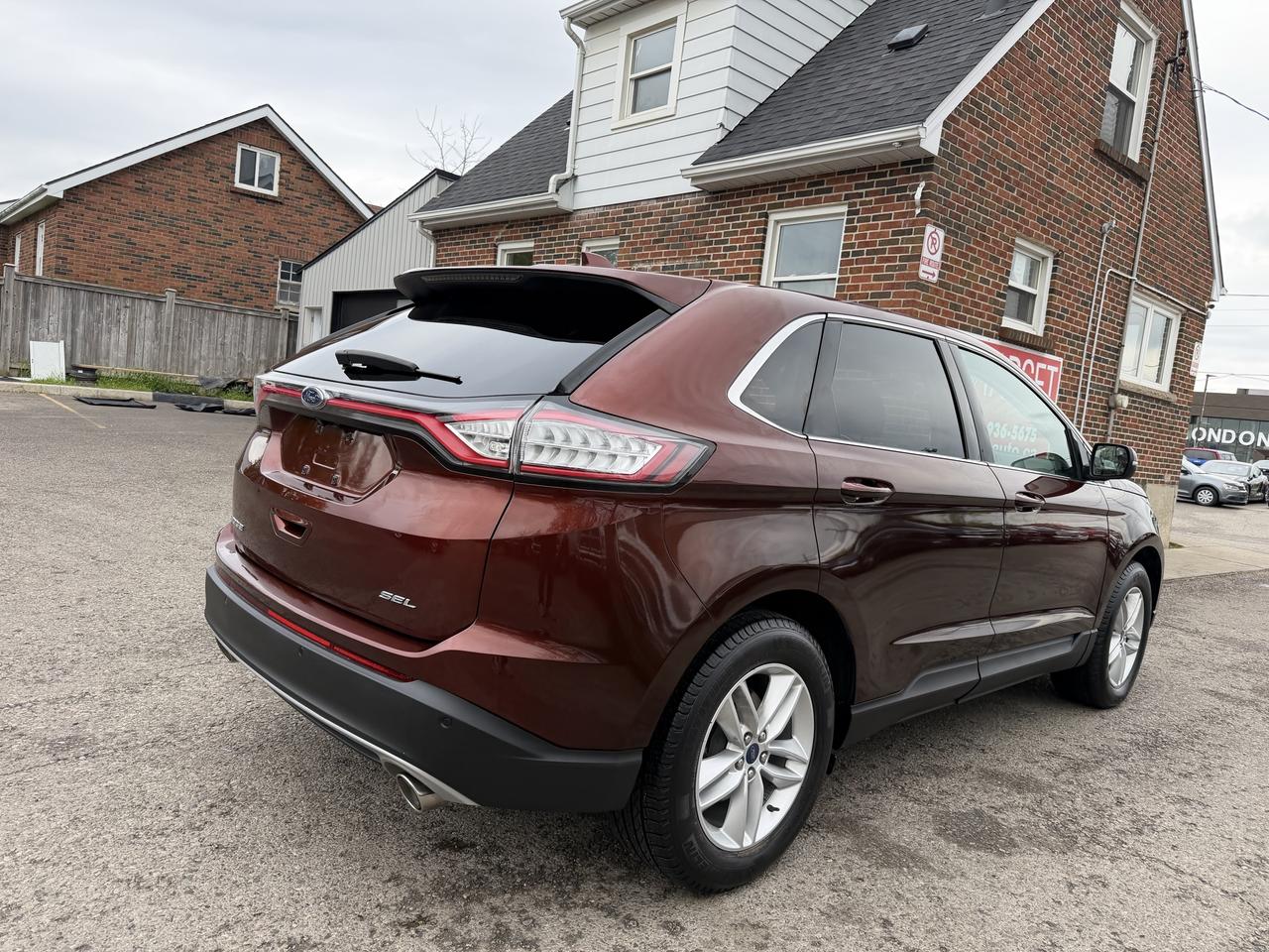 2015 Ford Edge SEL Photo