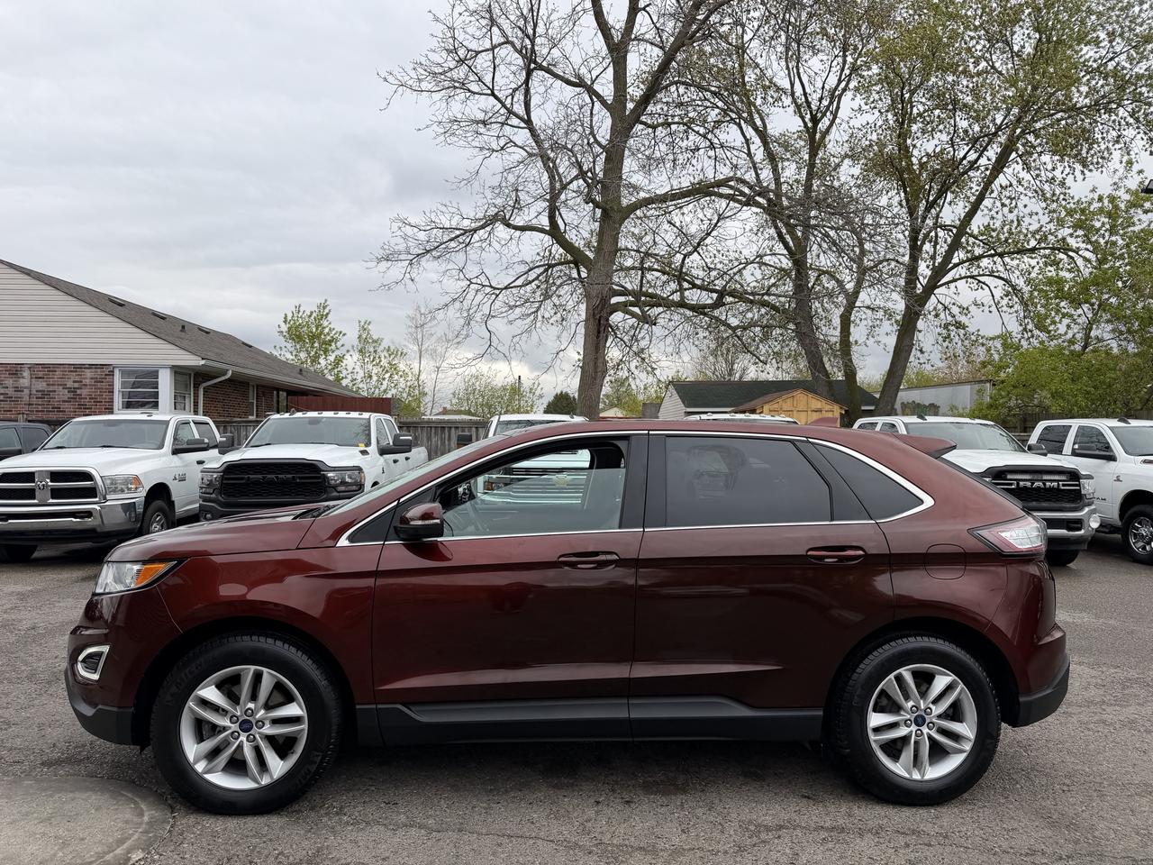 2015 Ford Edge SEL Photo3
