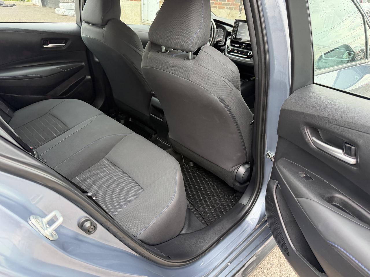 2022 Toyota Corolla SE | One Owner | Drives Great !! Photo