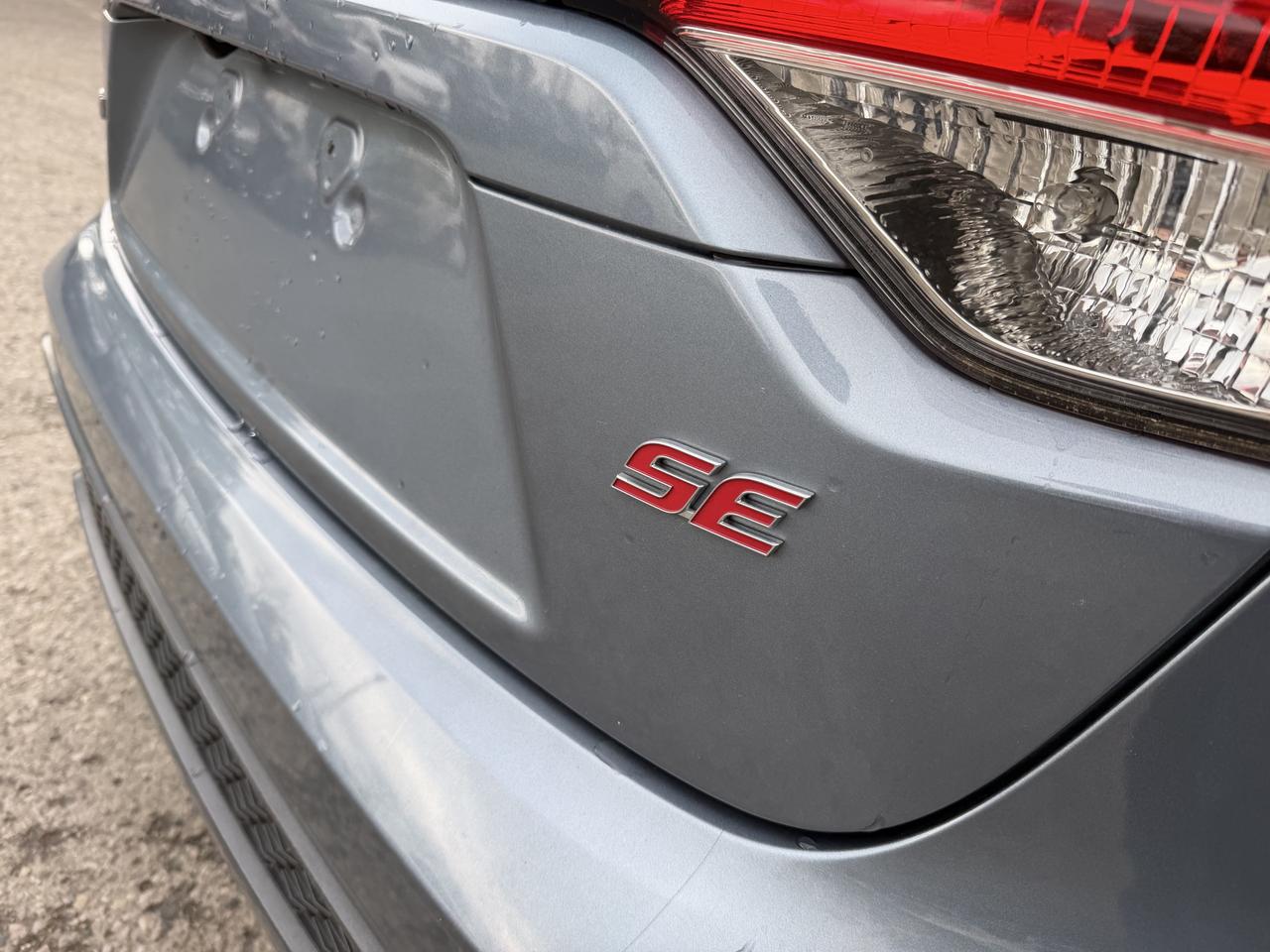2022 Toyota Corolla SE | One Owner | Drives Great !! Photo