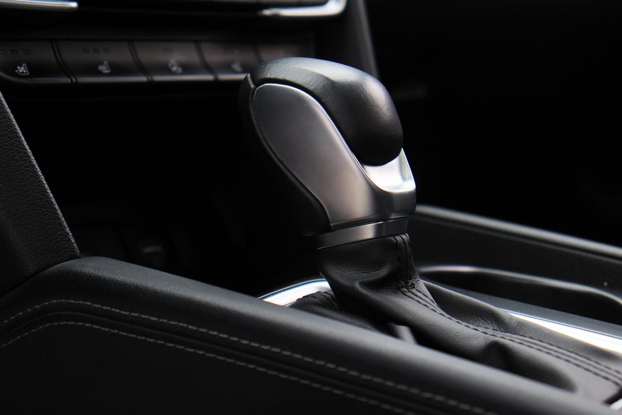 2019 Hyundai Santa Fe Luxury | AWD | Leather | Pano Roof | Nav | Cam ++ Photo20