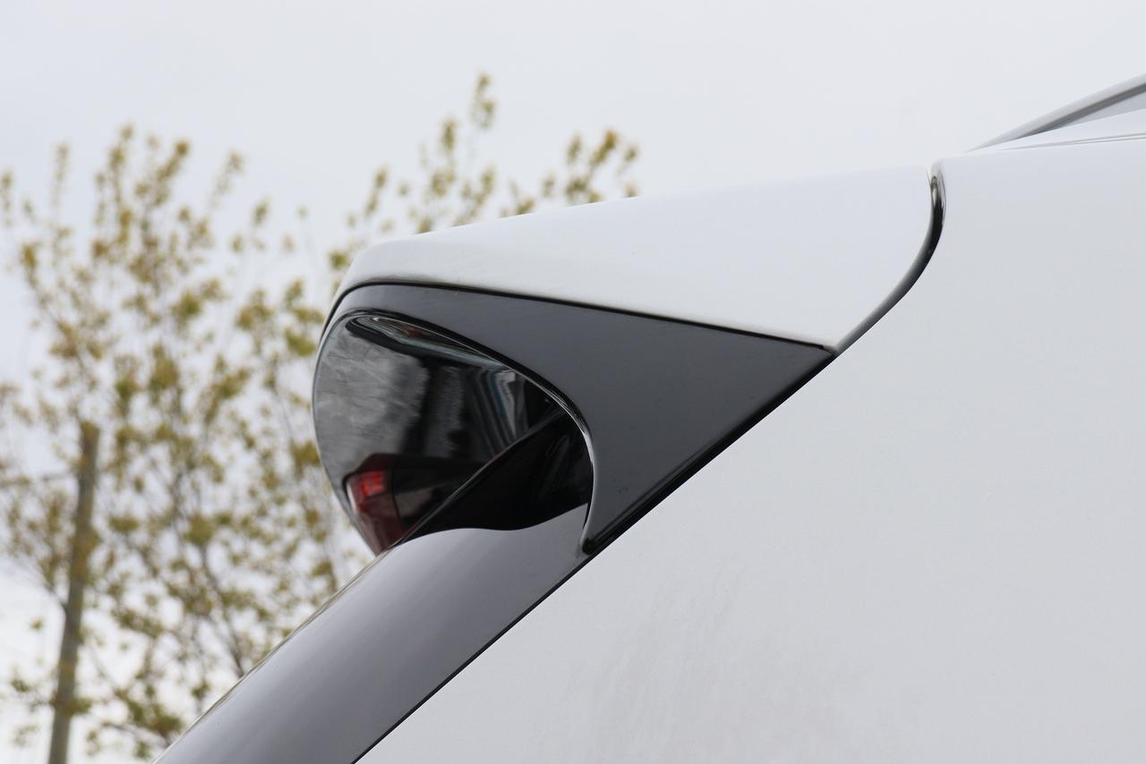2019 Hyundai Santa Fe Luxury | AWD | Leather | Pano Roof | Nav | Cam ++ Photo15