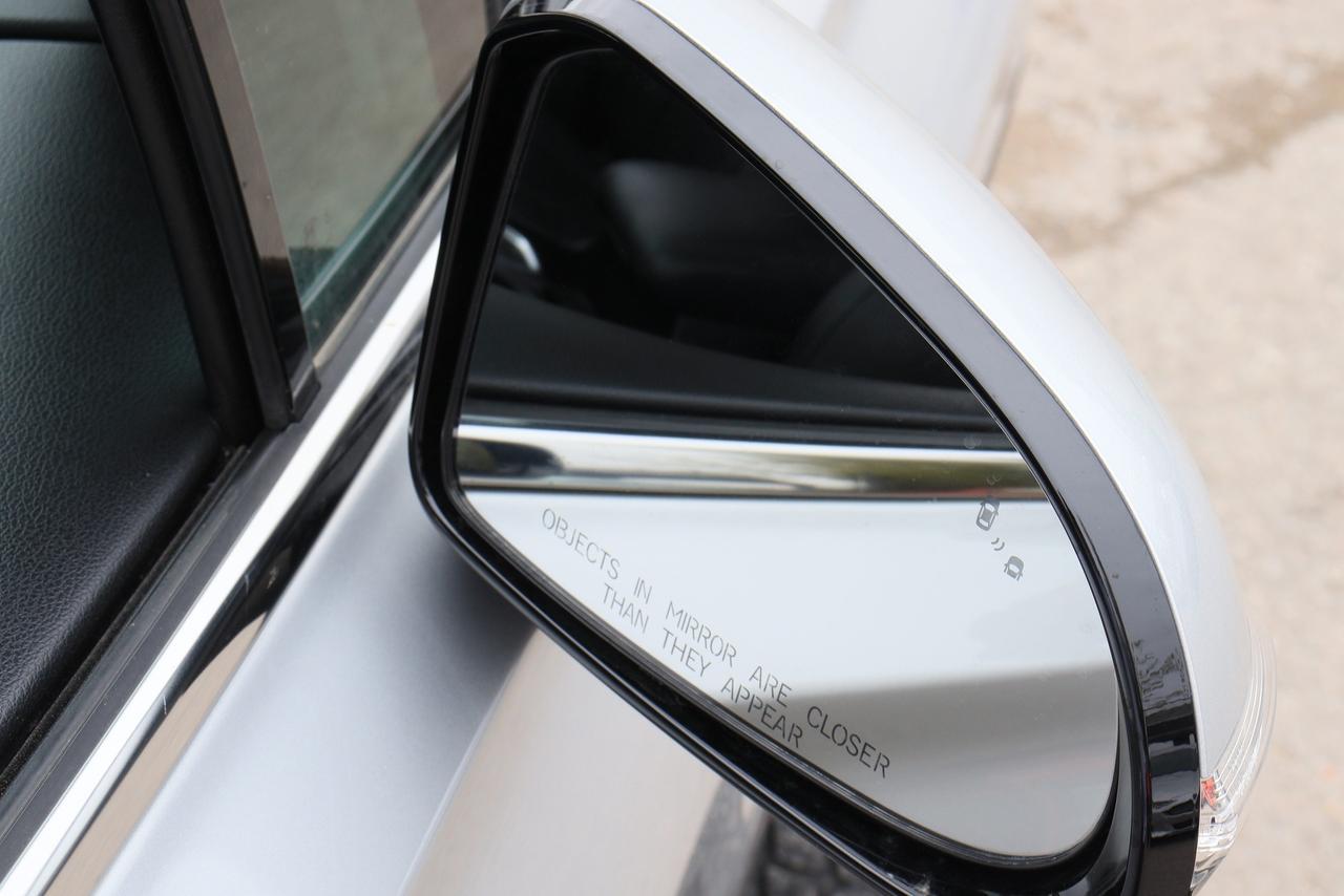 2019 Hyundai Santa Fe Luxury | AWD | Leather | Pano Roof | Nav | Cam ++ Photo58
