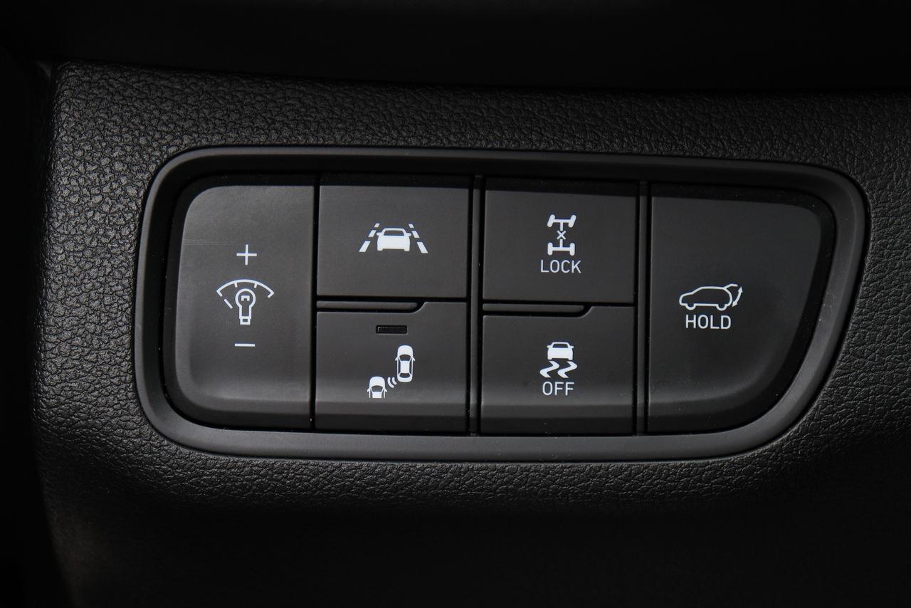 2019 Hyundai Santa Fe Luxury | AWD | Leather | Pano Roof | Nav | Cam ++ Photo22