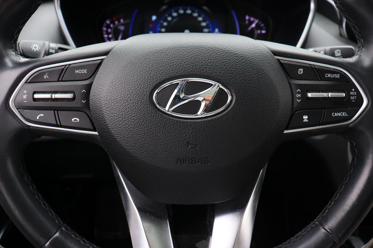 2019 Hyundai Santa Fe Luxury | AWD | Leather | Pano Roof | Nav | Cam ++ Photo24