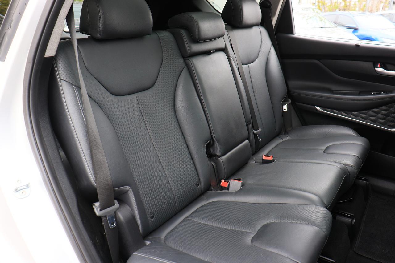 2019 Hyundai Santa Fe Luxury | AWD | Leather | Pano Roof | Nav | Cam ++ Photo38
