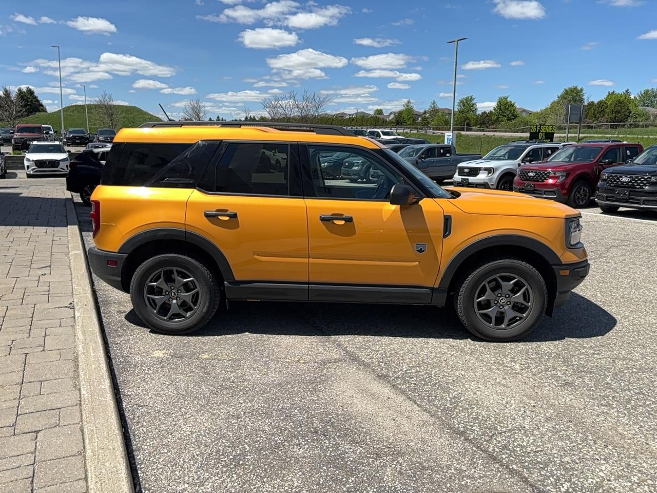 2023 Ford Bronco BIG BEND, LEASE RETURN, HEATED SEATS, COPILOT! Photo