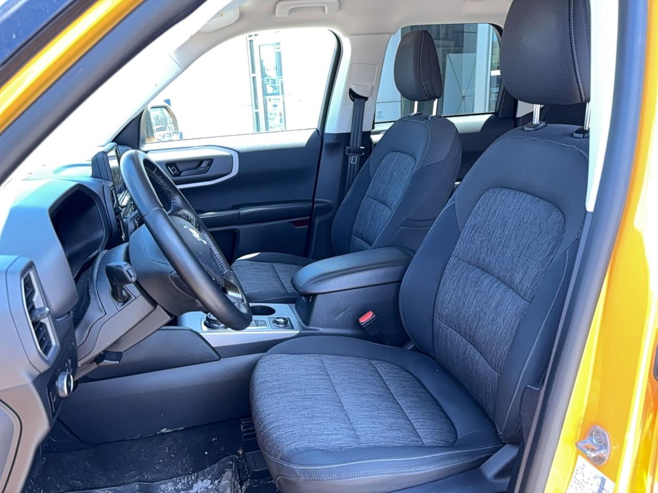 2023 Ford Bronco BIG BEND, LEASE RETURN, HEATED SEATS, COPILOT! Photo