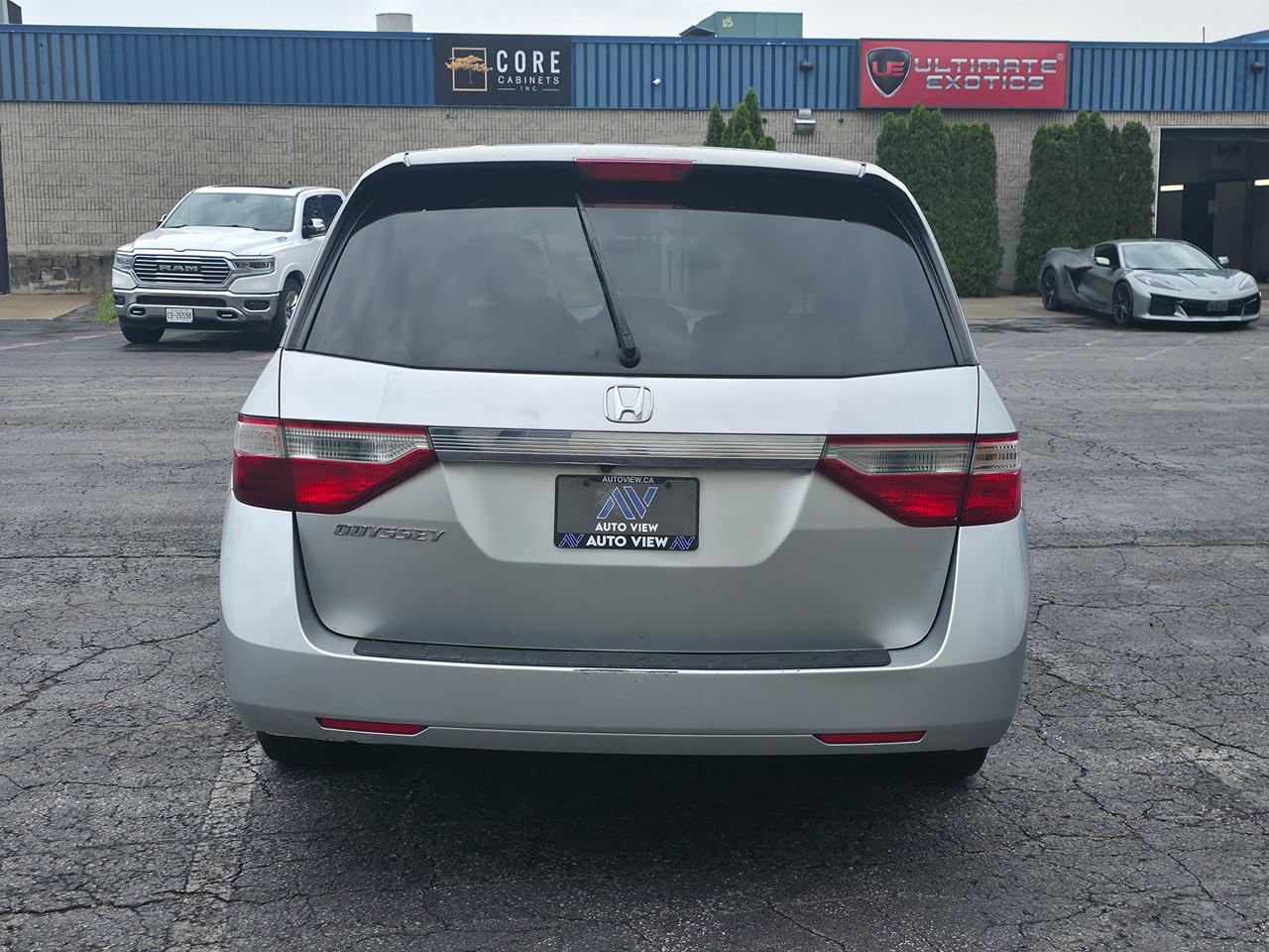 2012 Honda Odyssey EX *GREAT FAMILY MINIVAN* Photo