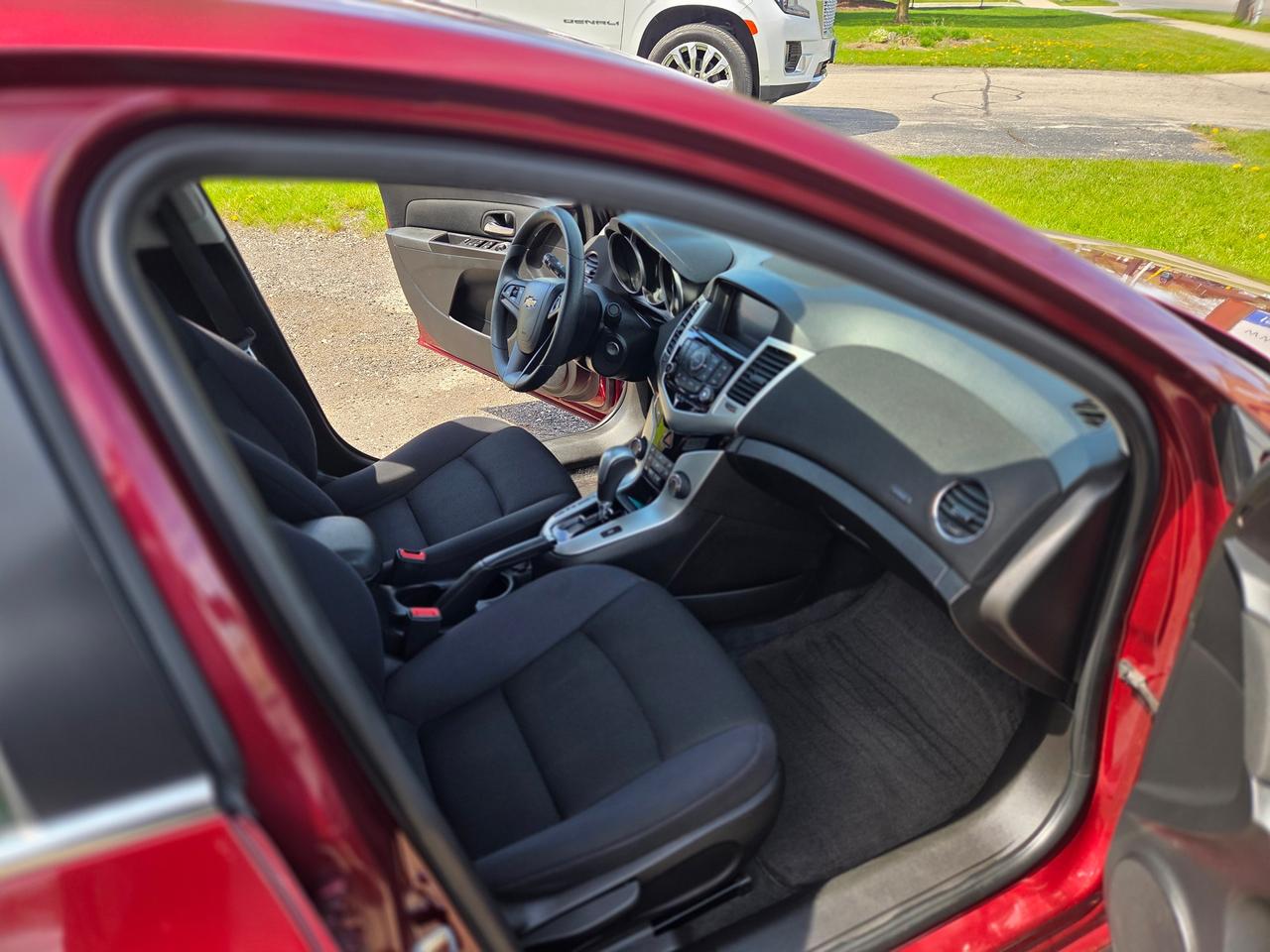 2016 Chevrolet Cruze LT limited Photo