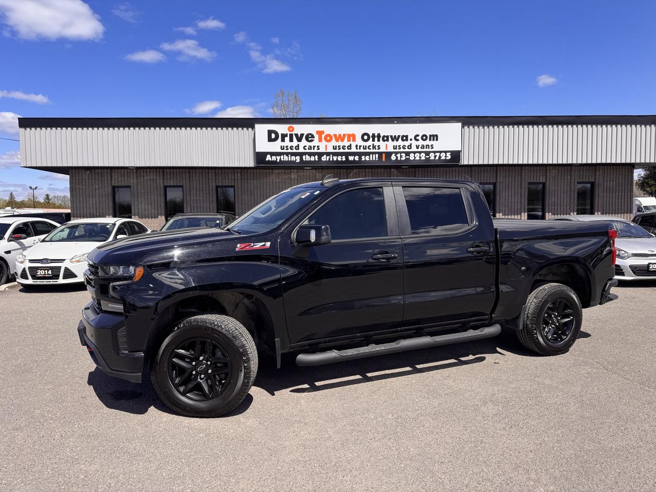Used 2022 Chevrolet Silverado LT Trail Boss for sale in Ottawa, ON