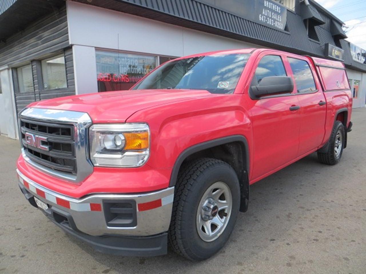 2018 GMC Sierra 1500 CERTIFIED, 4X4, CREW, 6 FT BOX WITH MATCHING CAP Photo