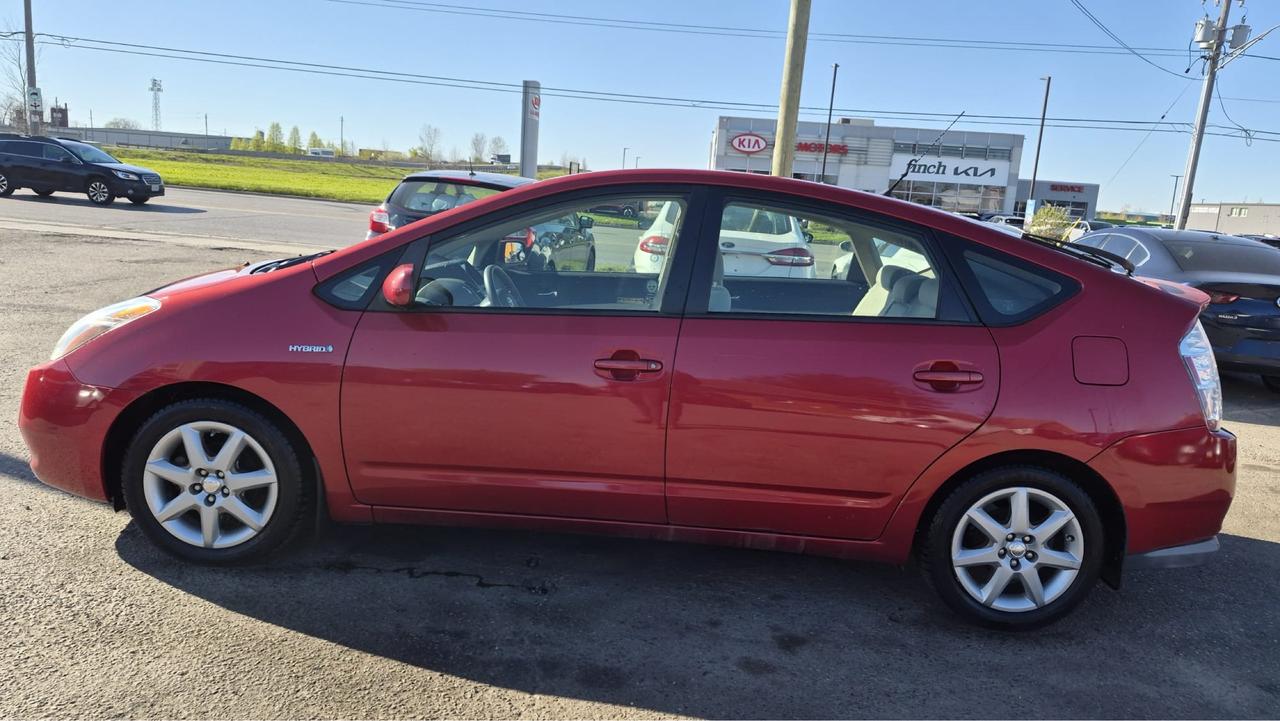 2008 Toyota Prius ONE OWNER, DEALER SERVICED, HYBRID, CERTIFIED Photo