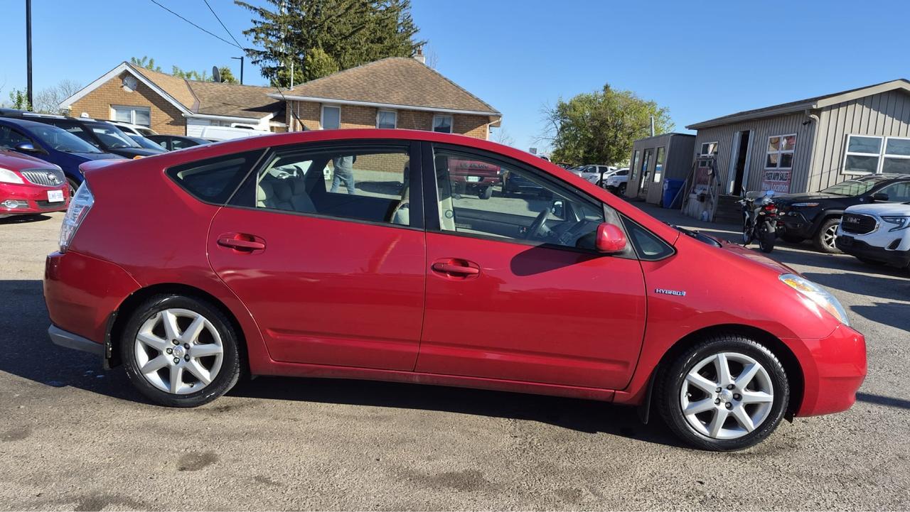2008 Toyota Prius ONE OWNER, DEALER SERVICED, HYBRID, CERTIFIED Photo