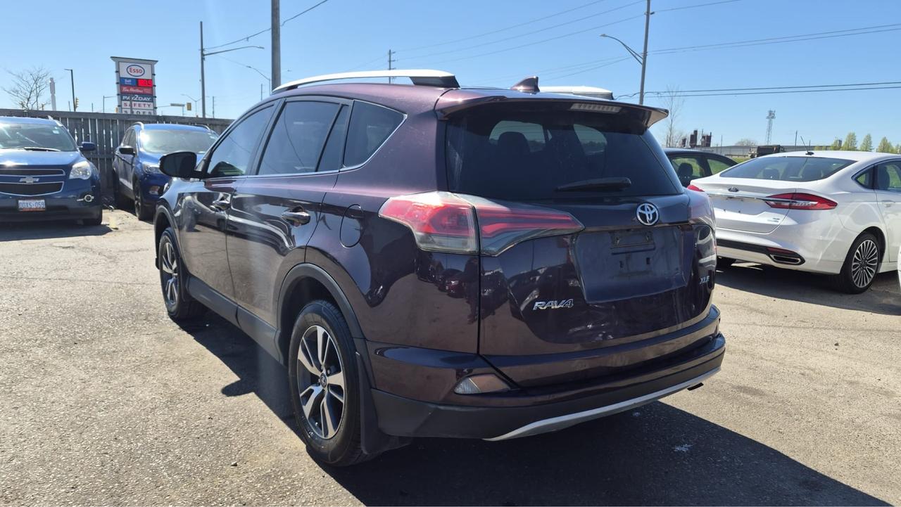 2016 Toyota RAV4 XLE, WELL MAINTAINED, AWD, CERTIFIED Photo2
