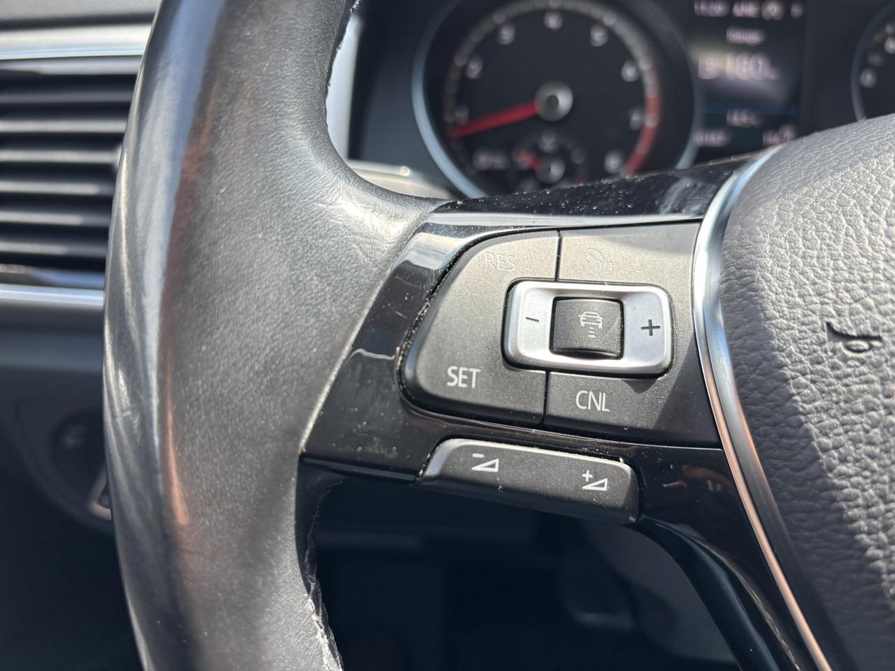 2018 Volkswagen Atlas Highline ~LEATHER & LOADED!~ Photo