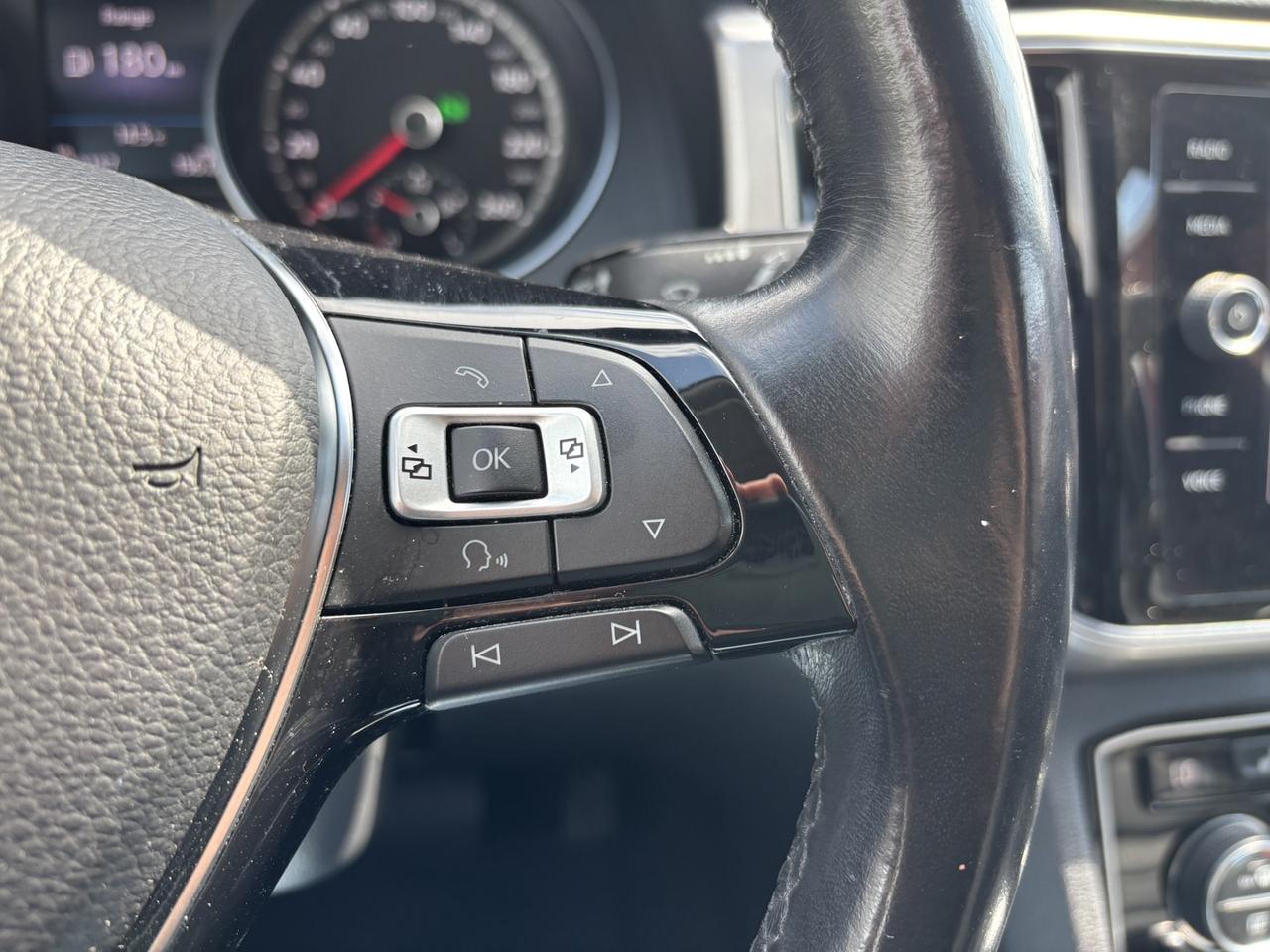 2018 Volkswagen Atlas Highline ~LEATHER & LOADED!~ Photo