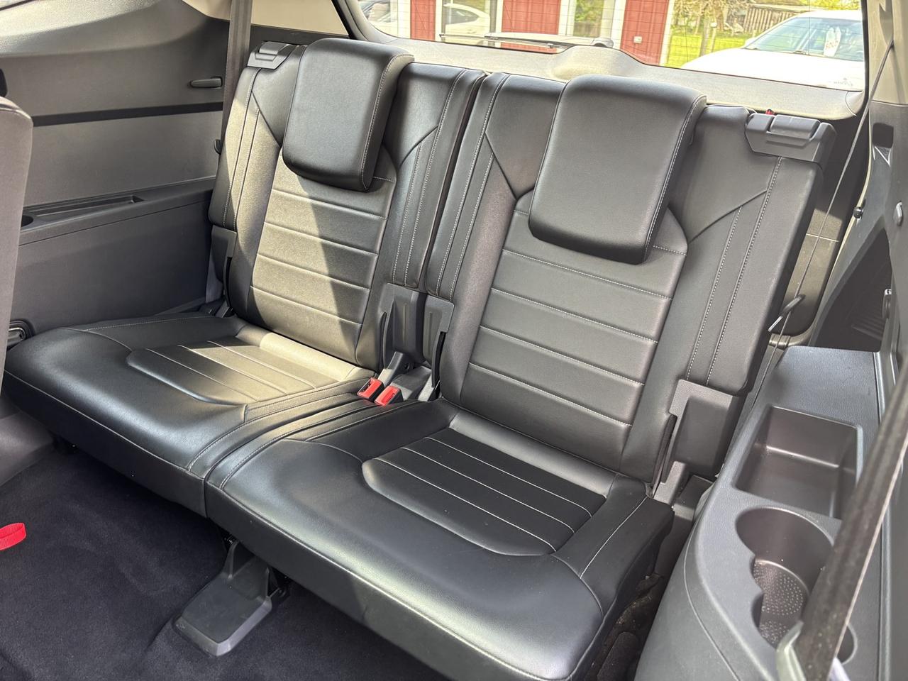 2018 Volkswagen Atlas Highline ~LEATHER & LOADED!~ Photo