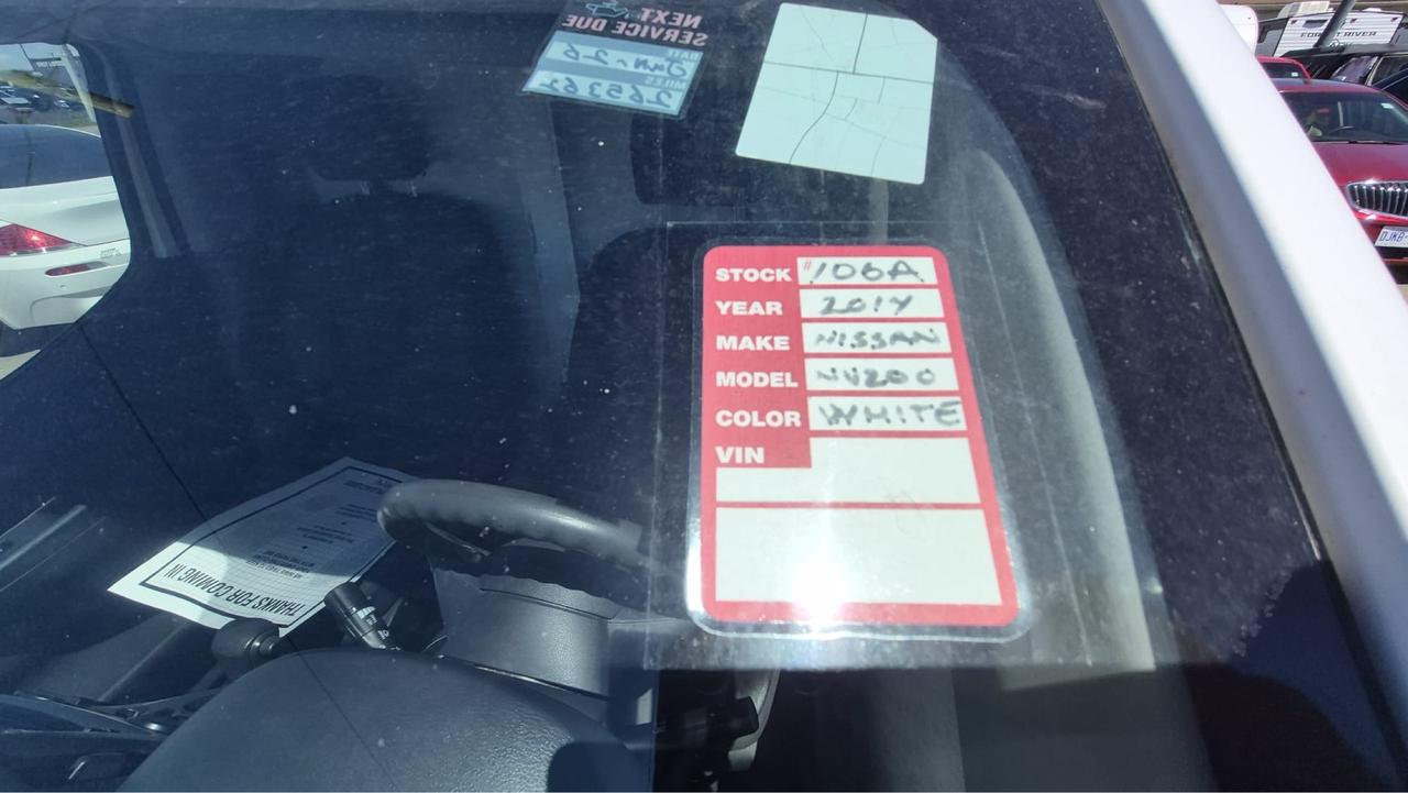 2014 Nissan NV200 SV, REEFER, REFRIDGERATION, FREEZER, CERTIFIED Photo