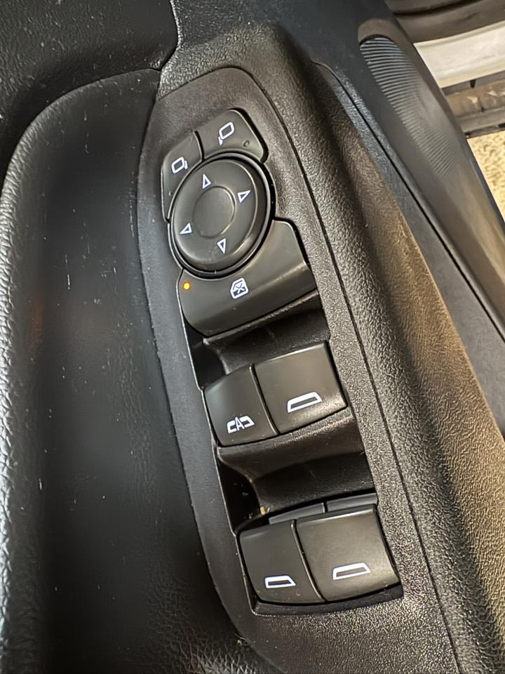 2019 Chevrolet Equinox LT Photo