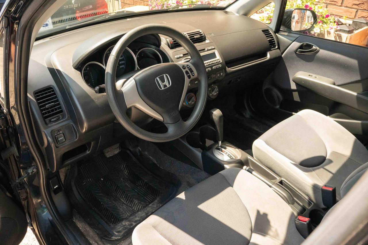 2007 Honda Fit LX Photo