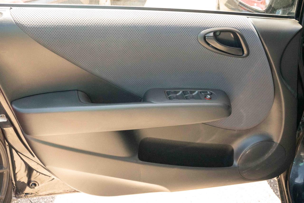 2007 Honda Fit LX Photo