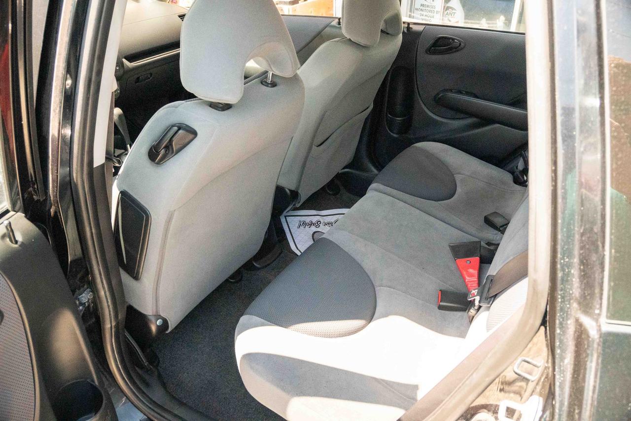2007 Honda Fit LX Photo