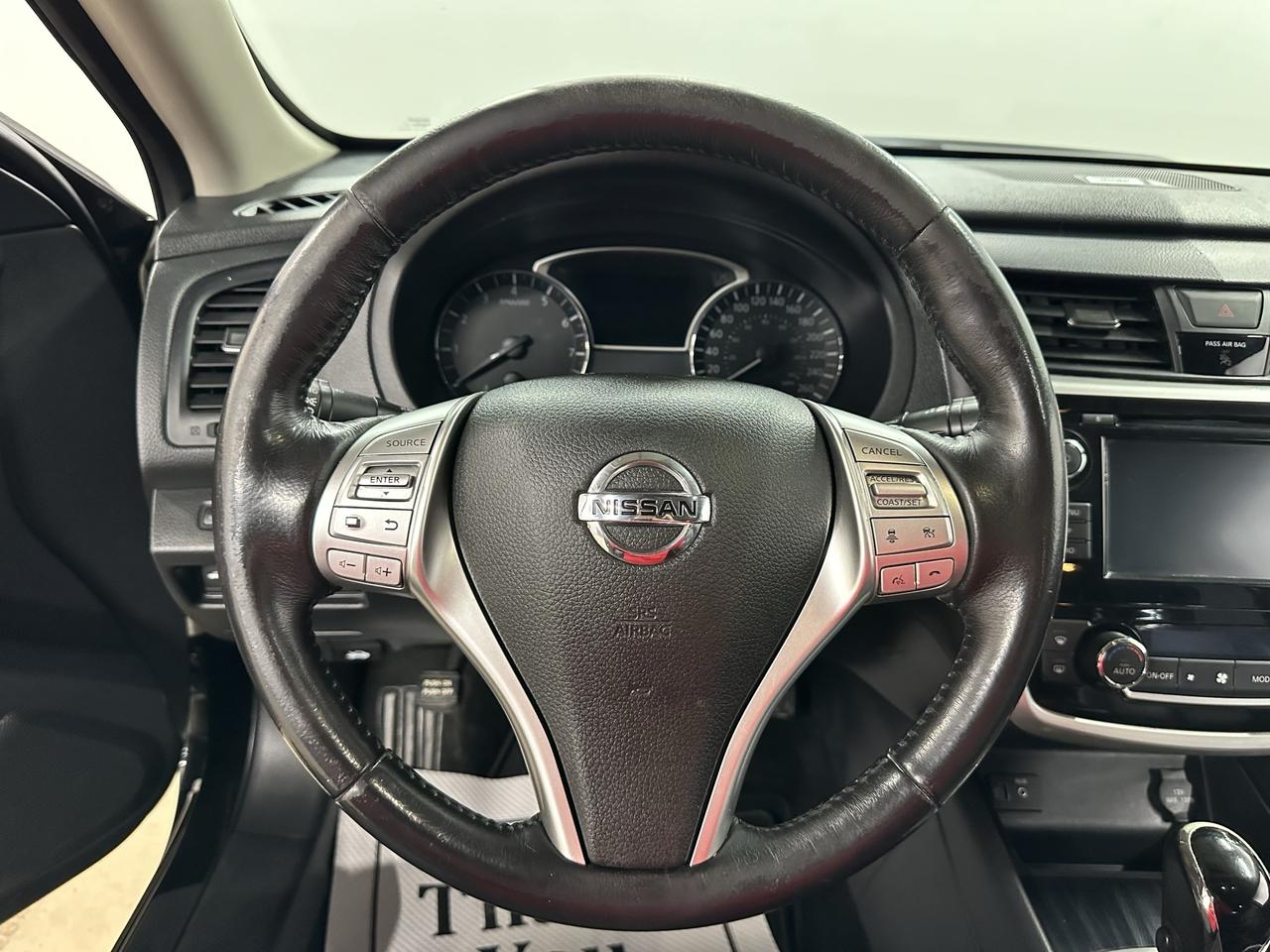 2018 Nissan Altima 2.5 SL Tech | BOSE SOUND SYSTEM | ADAPTIVE CRUISE Photo33