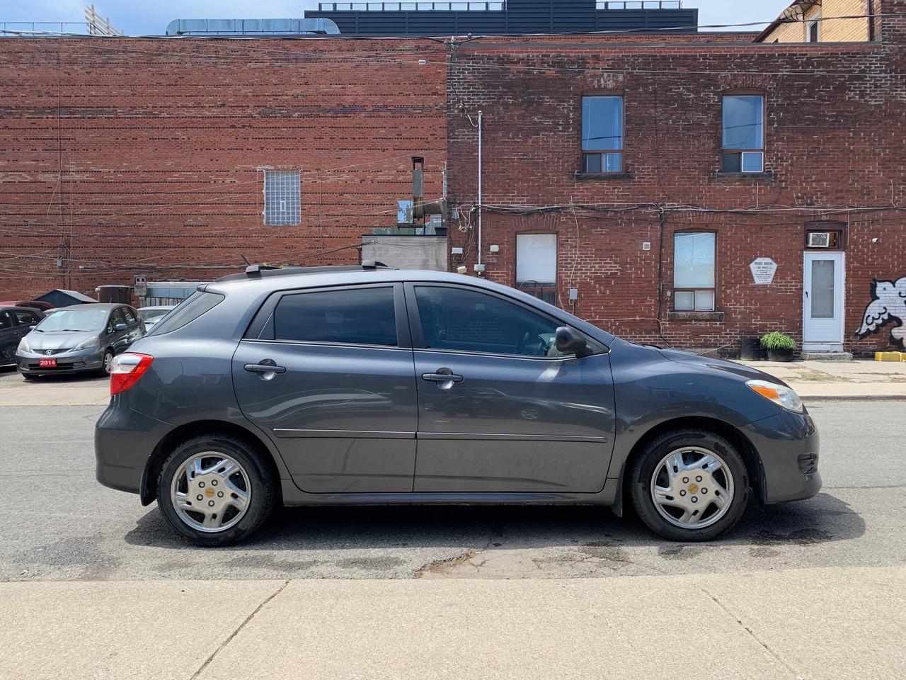 2011 Toyota Matrix 4DR WGN AUTO FWD Photo