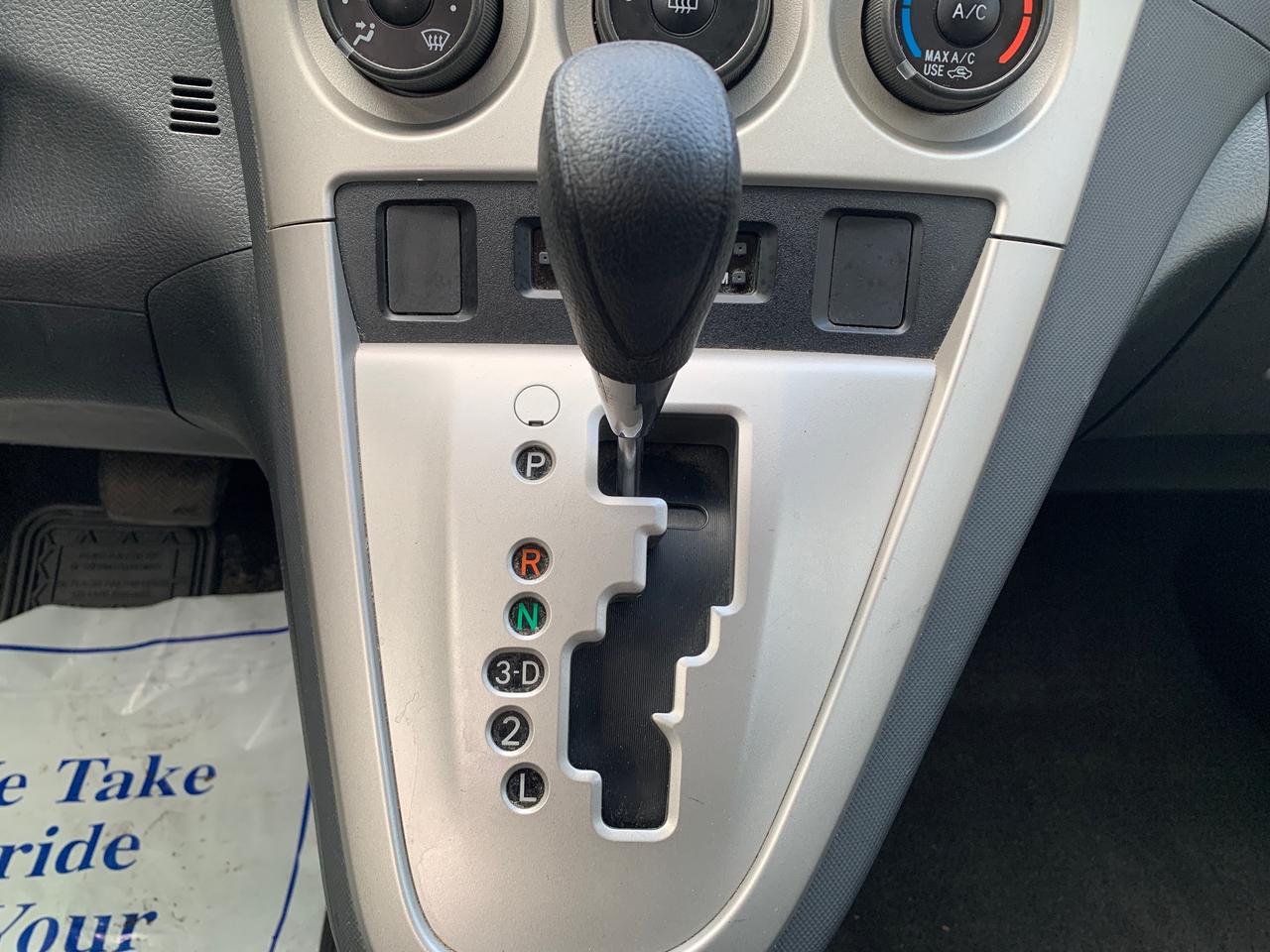 2011 Toyota Matrix 4DR WGN AUTO FWD Photo