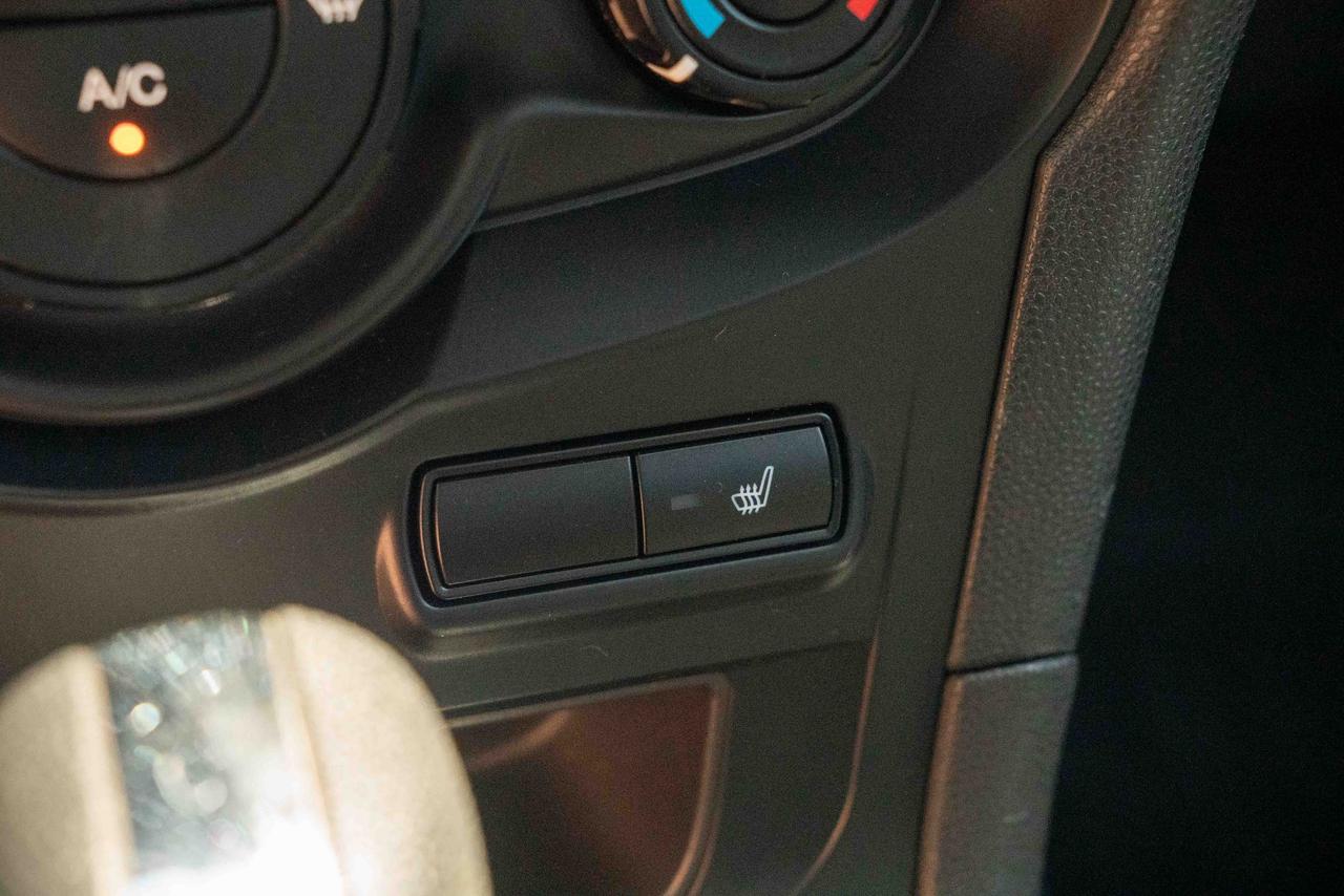 2012 Ford Fiesta SE Photo