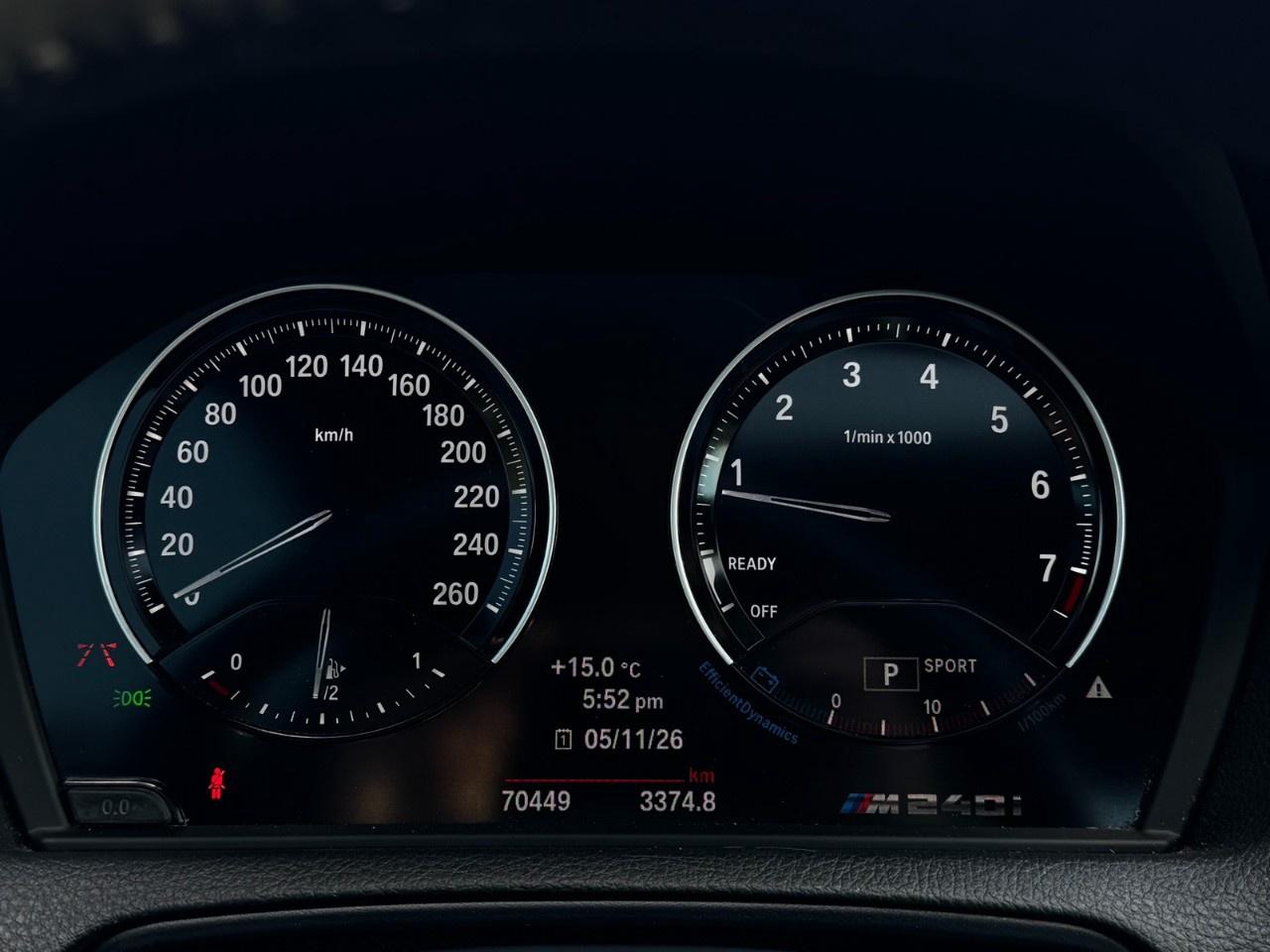 2019 BMW 2 Series M240i xDrive coupé Photo