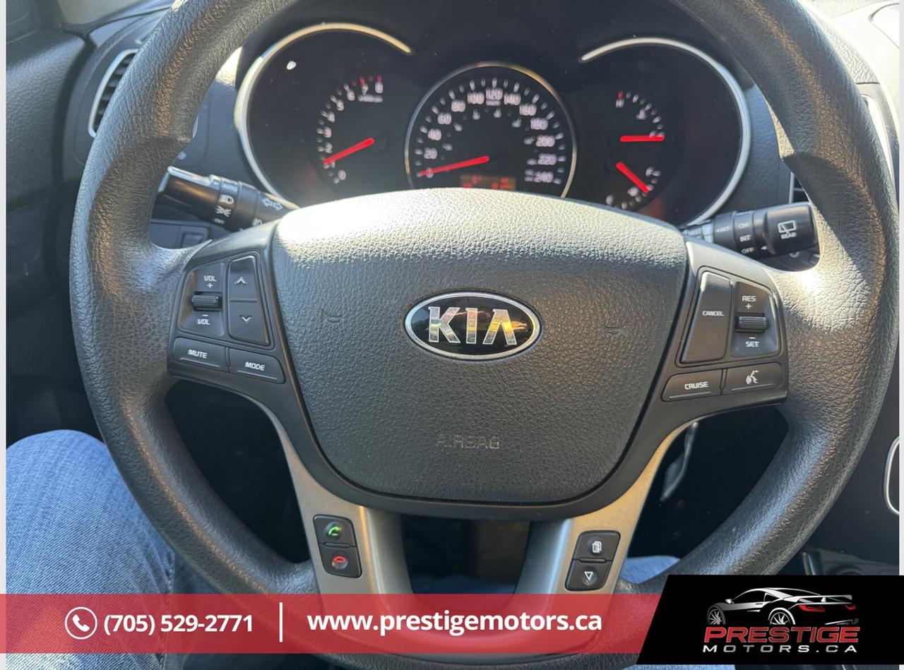 2015 Kia Sorento LX Photo