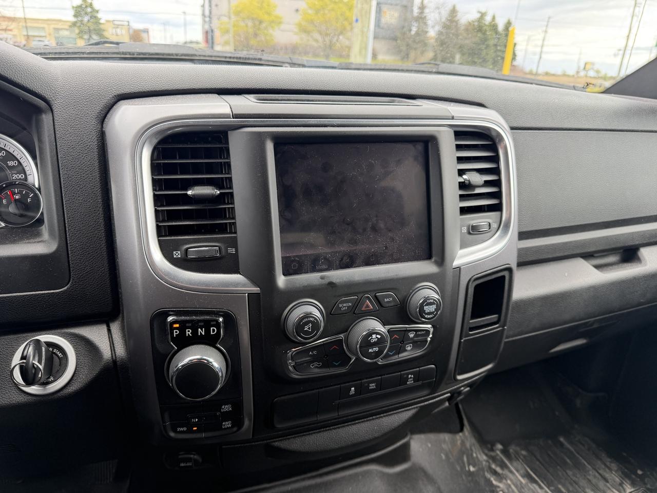 2022 RAM 1500 Classic Warlock 4x4   NO CLAIMS   ONE OWNER   REMOTE START Photo