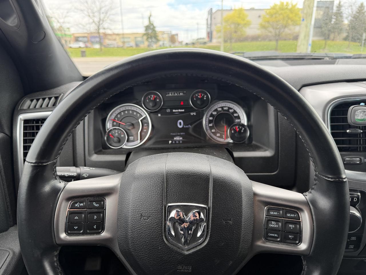 2022 RAM 1500 Classic Warlock 4x4   NO CLAIMS   ONE OWNER   REMOTE START Photo