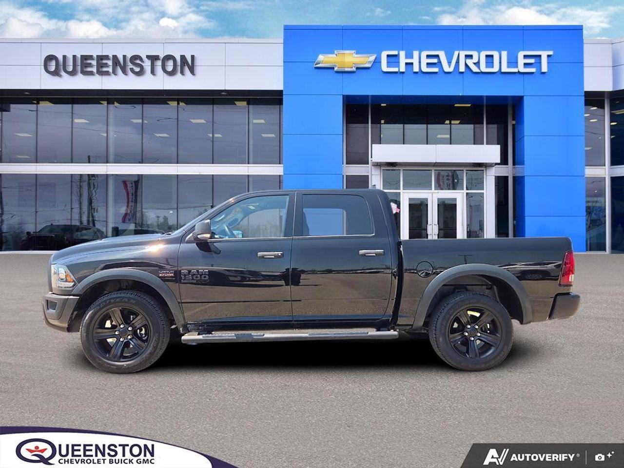 2022 RAM 1500 Classic Warlock 4x4   NO CLAIMS   ONE OWNER   REMOTE START Photo